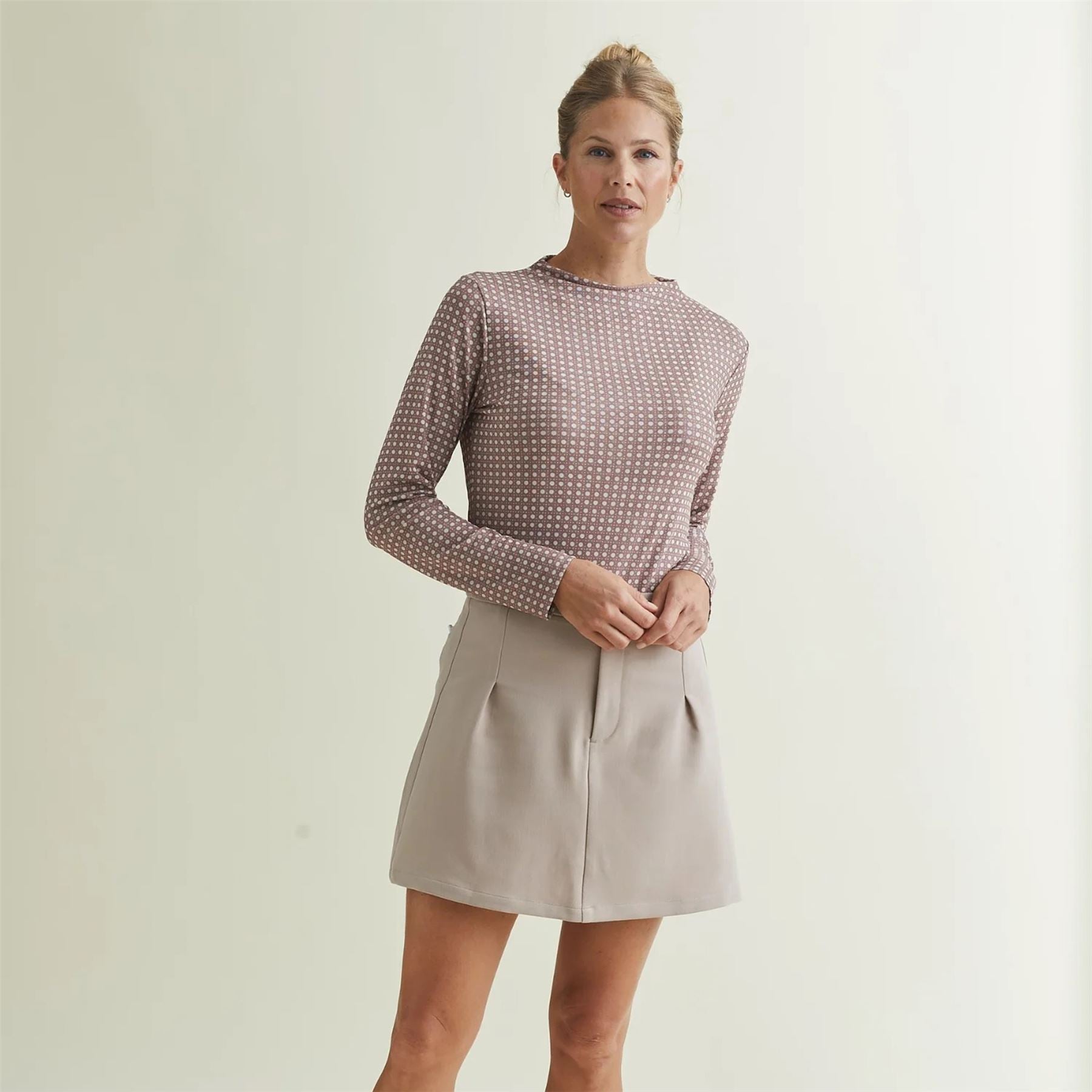 Womens Sentry UPF LS Top Mauve Rattan