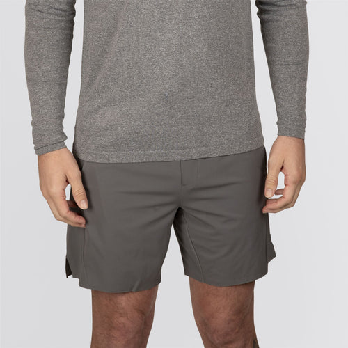 The Saunders Short Iron Gray
